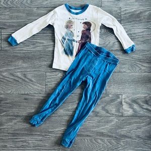 Frozen PJ set